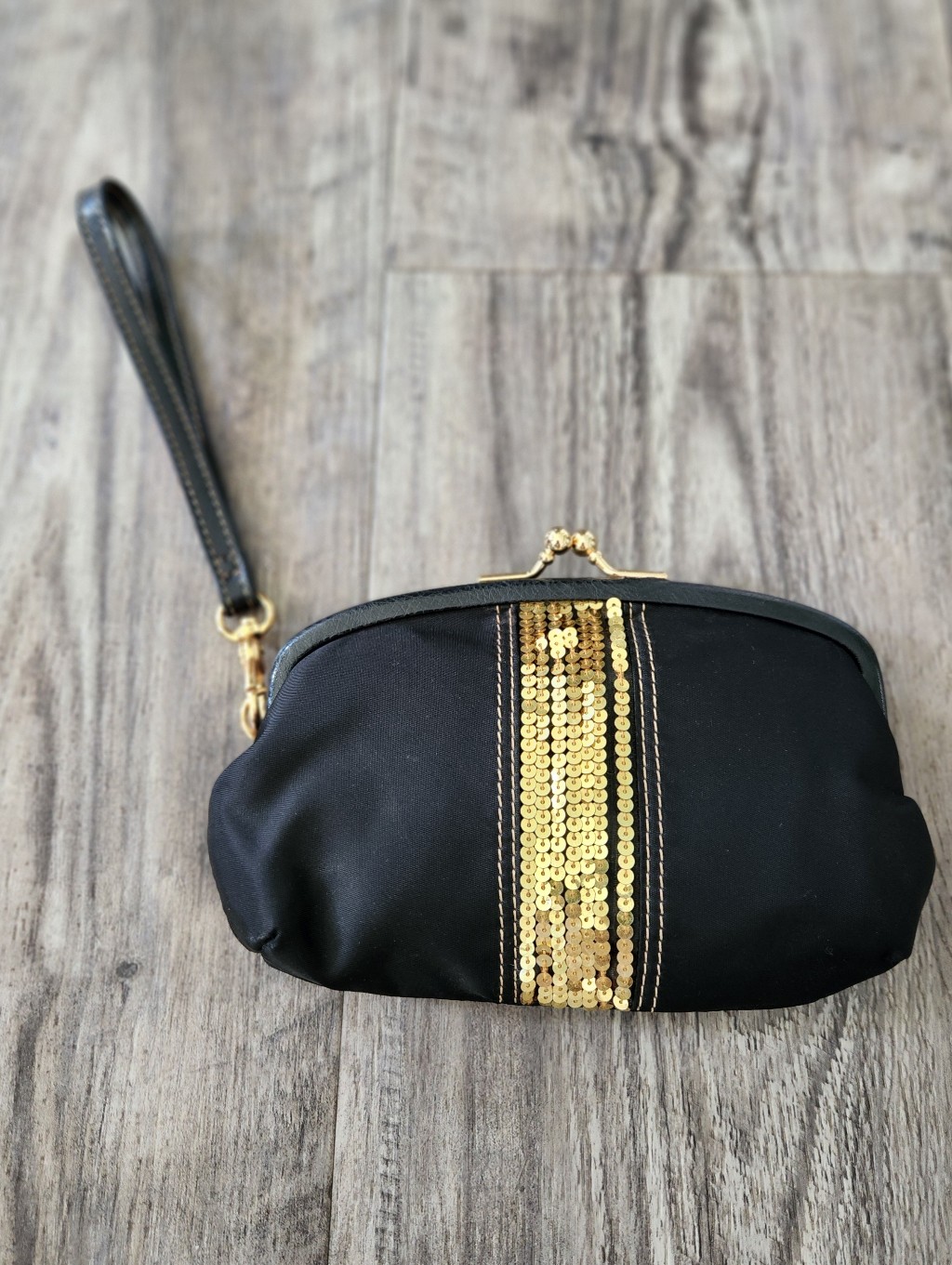 Franco Sarto Black Kiss Lock Wristlet Clutch With Gold Sequin Accent